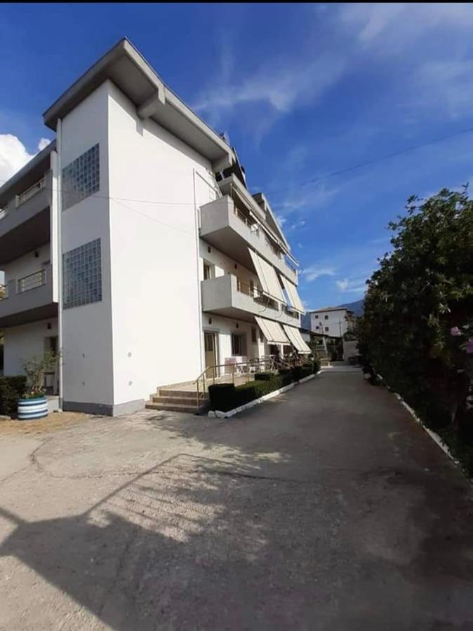 Apartmet Dritan Belulaj Apartment โอริคูม ภายนอก รูปภาพ